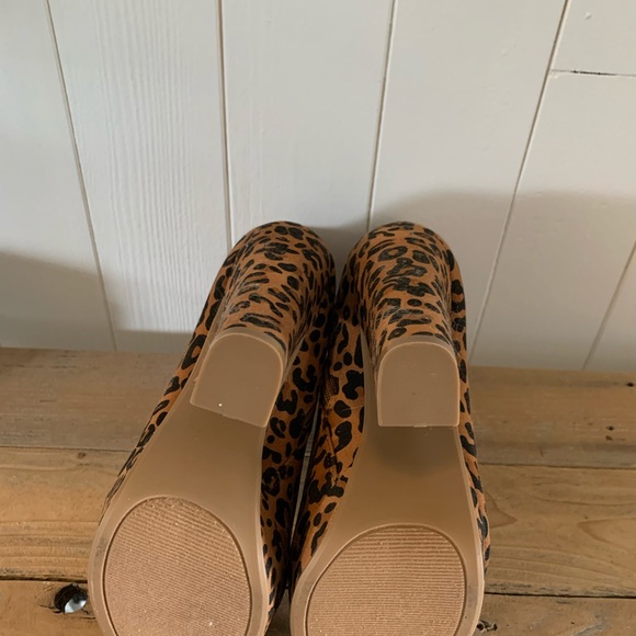 NWOT Cheetah Leopard Print Retro 60’s 70’s Peep Toe High Heel Boots with Zipper - Picture 4 of 5